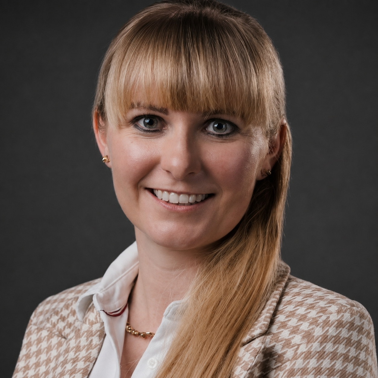 prof. Joanna Jaworek-Korjakowska
